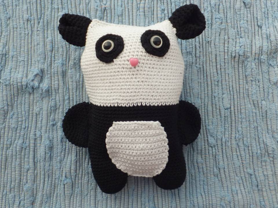 Panda Amigurumikissen